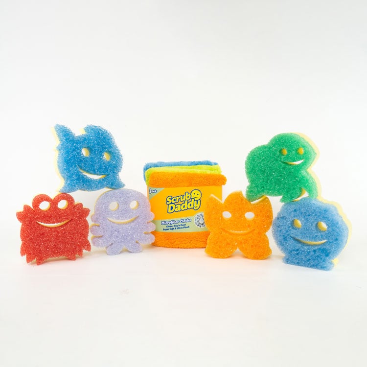 Scrub Mommy Summer Shapes Sponge Bundle and Microfiber Towels (SM8R)