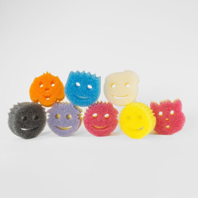 Scrub Daddy Scrub Family 8 Count Sponges and Scrubbers (62EE)